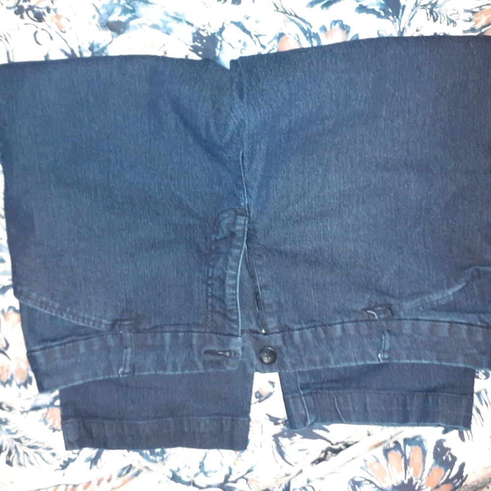Jean Capris size 16